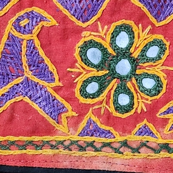 Vintage NWT PASSPORT PIER 1 Indian Cotton Embroidered Boho Skirt With Mirrors - Picture 9 of 13